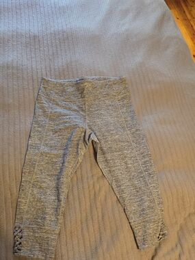 Calvin Klein Kids Heather Gray Capri Leggings with Lattice Hem